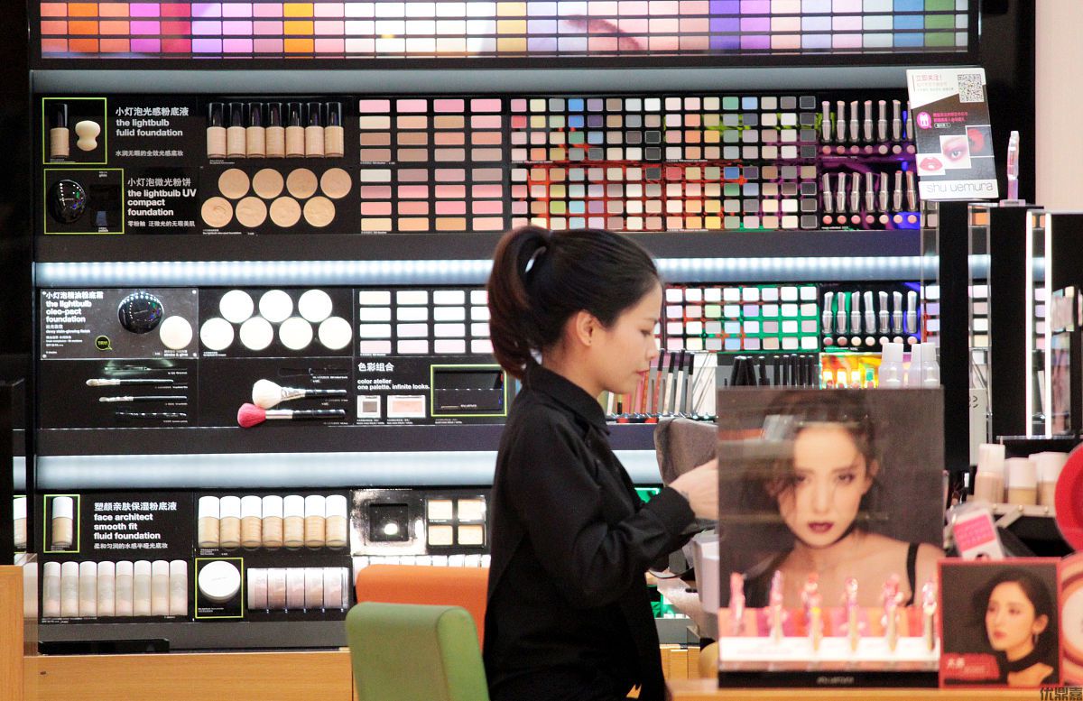 彩妝進口代理清關:撬開中國美妝市場的金鑰匙